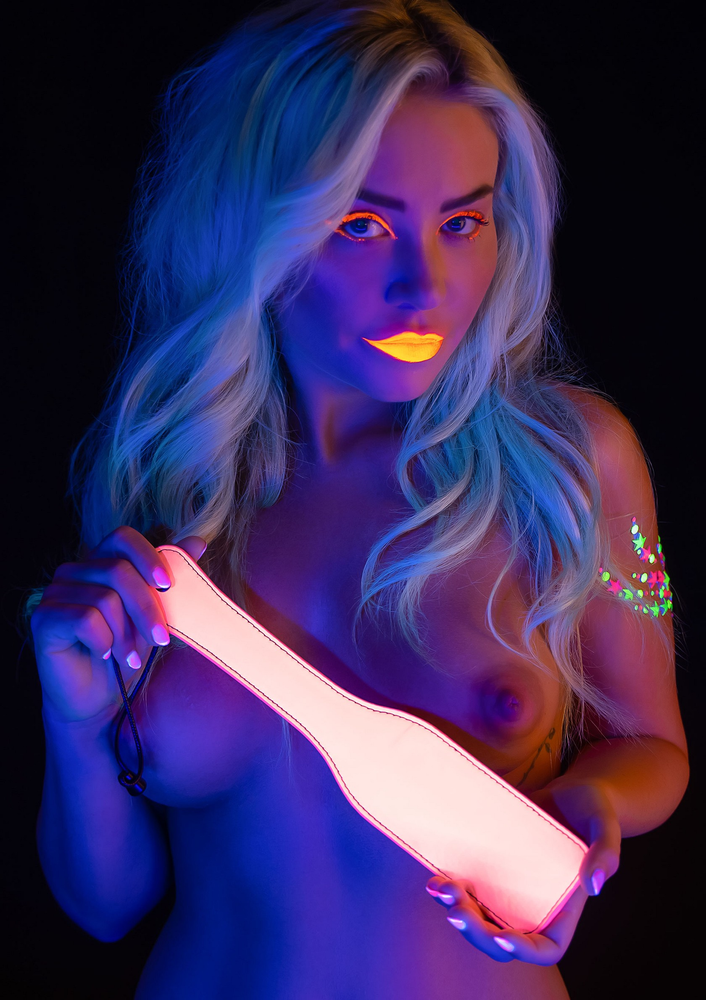 Taboom Glow In the Dark Paddle PINK - 2